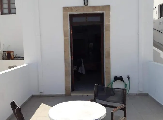 Apartment Philippos &