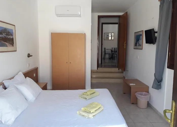 Philippos & * Lindos (Rhodes)