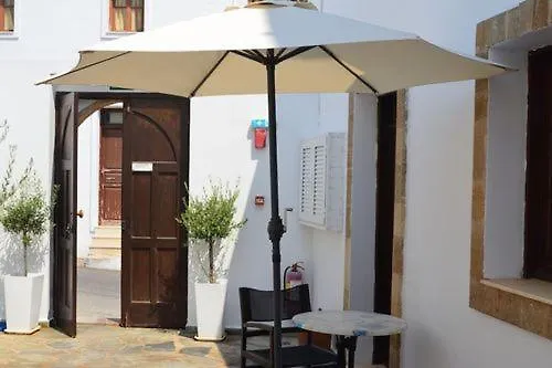 Philippos & * Líndos