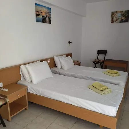 Philippos Studios&apt *