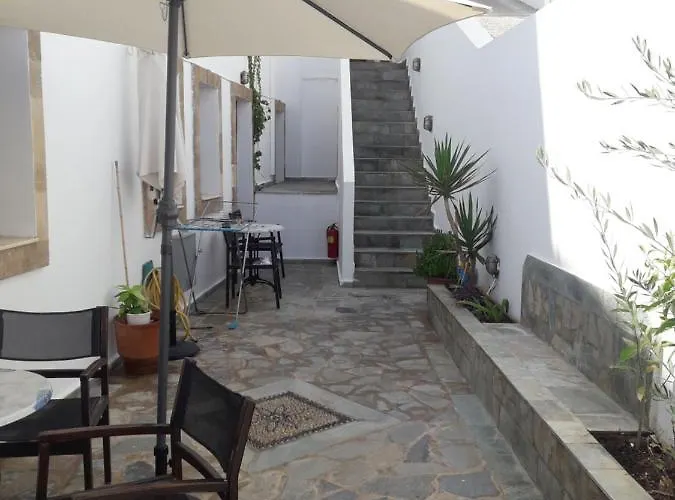 Philippos & * Lindos (Rhodes)